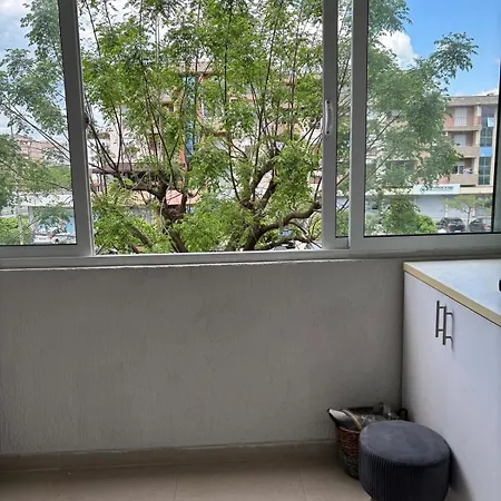 Apartmán Modern Free Parking , Near Center, Shopping Center Big, Clinical Center Of Montenegro And Quarter Podgorica
