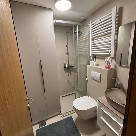 Modern Free Parking , Near Center, Shopping Center Big, Clinical Center Of Montenegro And Quarter Apartmán *